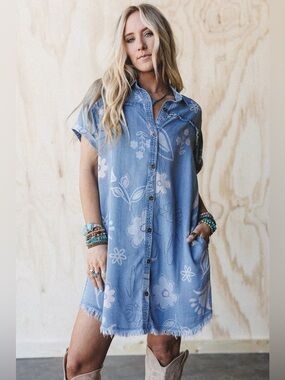 17 nwt new easel collab three birds nest dress small soft button up denim